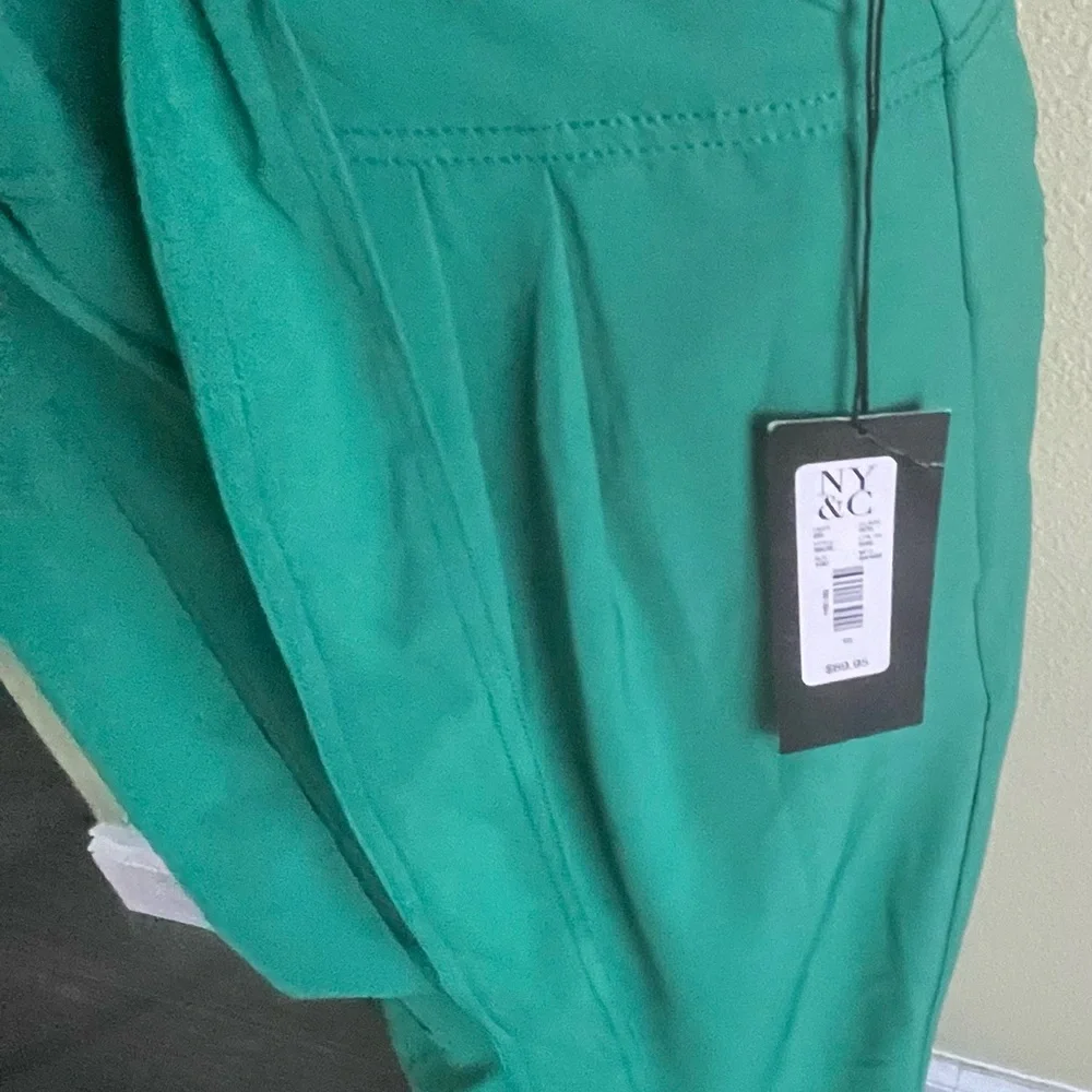 Gabrielle  Union Elegant Green Women's Pants - Picture 5 of 6